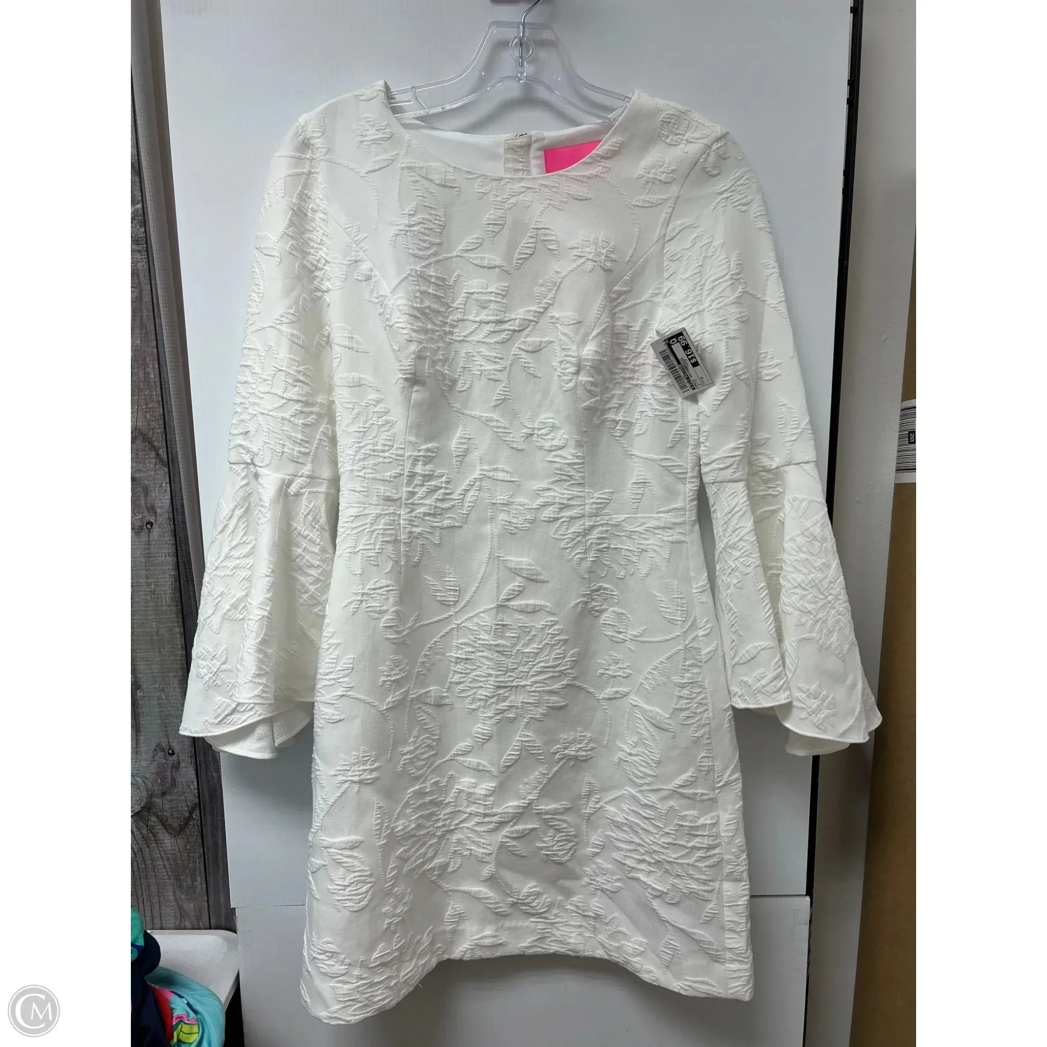 Dress Designer By Lilly Pulitzer In White. Size: 0